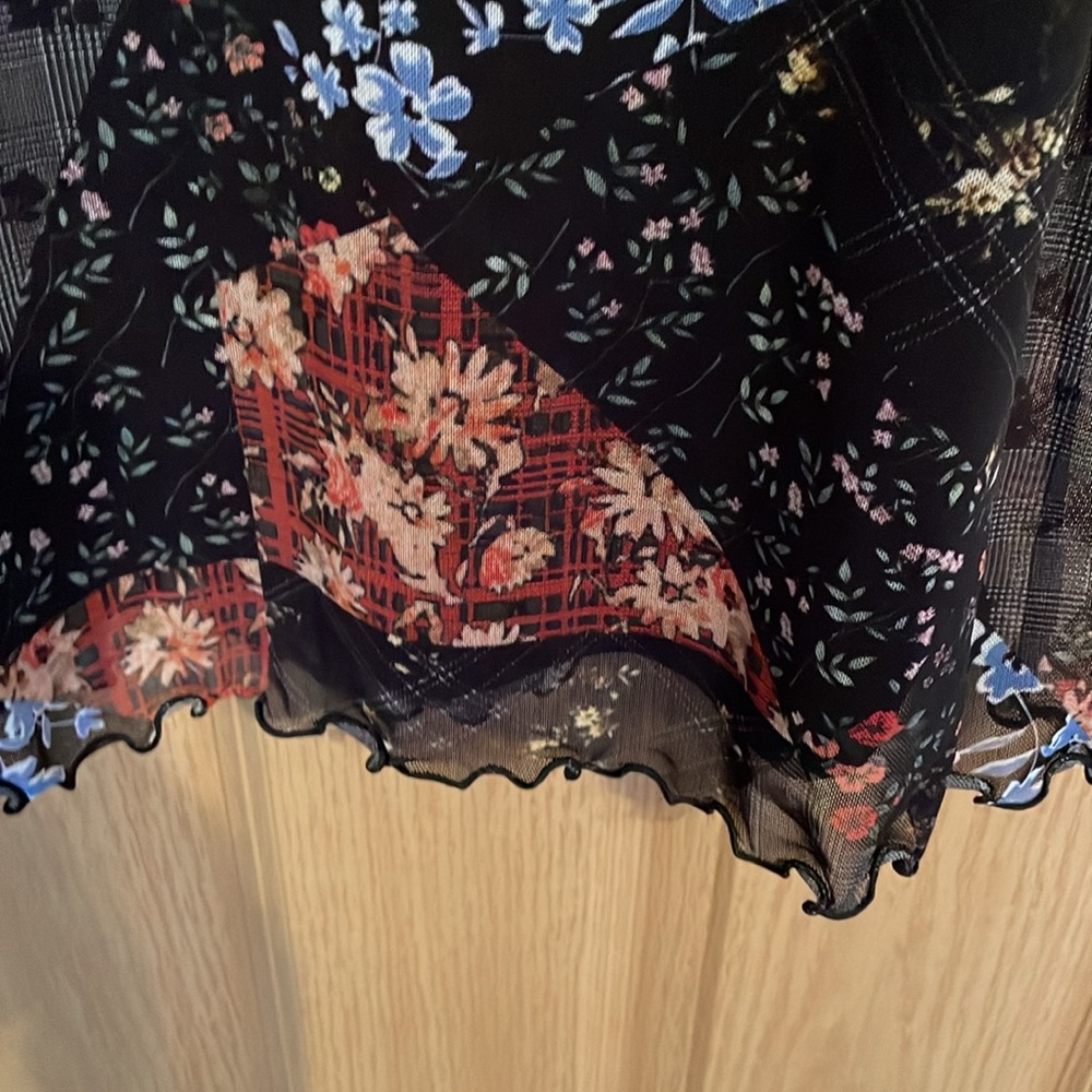 Urban Outfitters spaghetti strap, polyester, fully lined pull on dress, Size XS - Picture 3 of 6